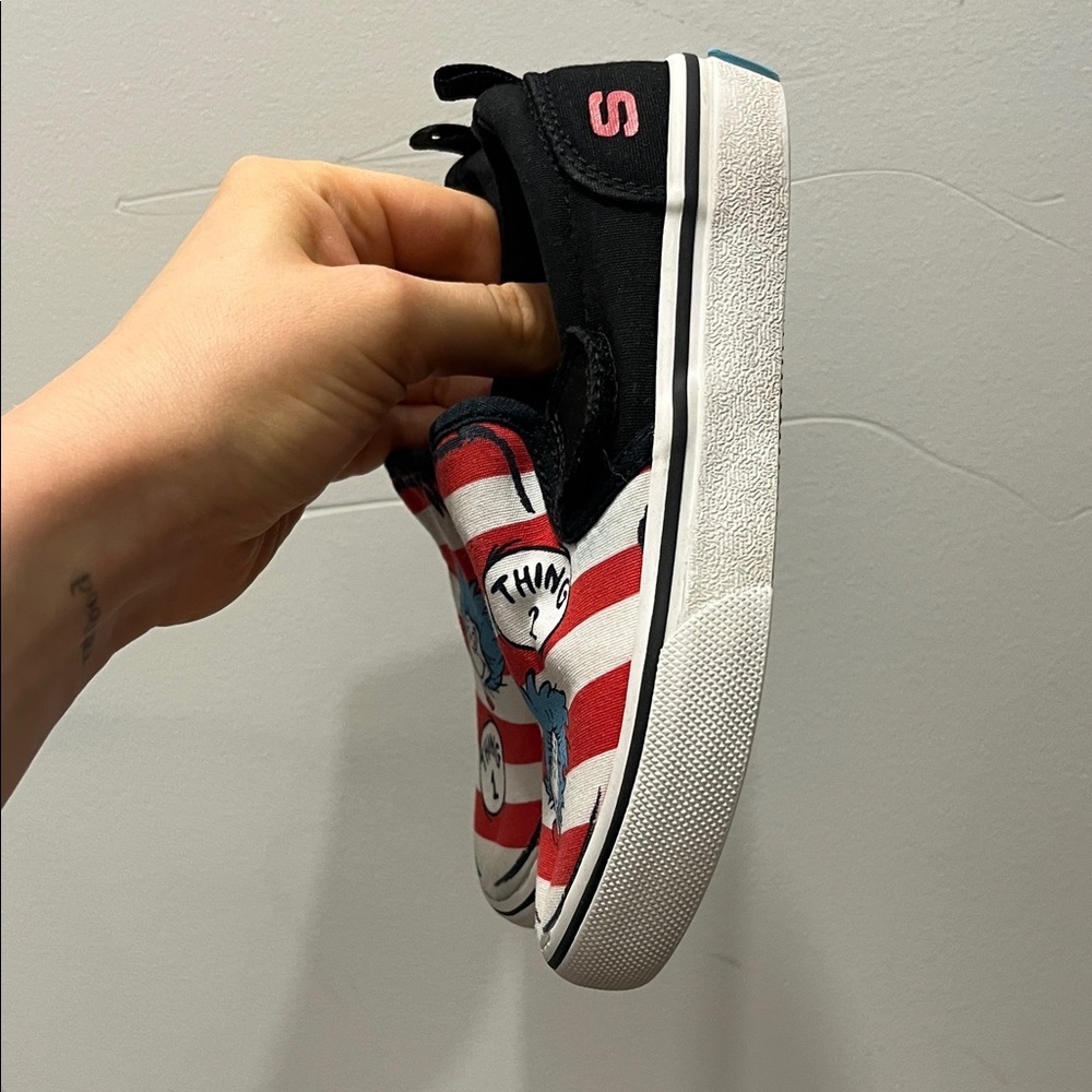 Sketchers Dr. Seuss Kids Sneakers - Red and Black - Picture 5 of 8